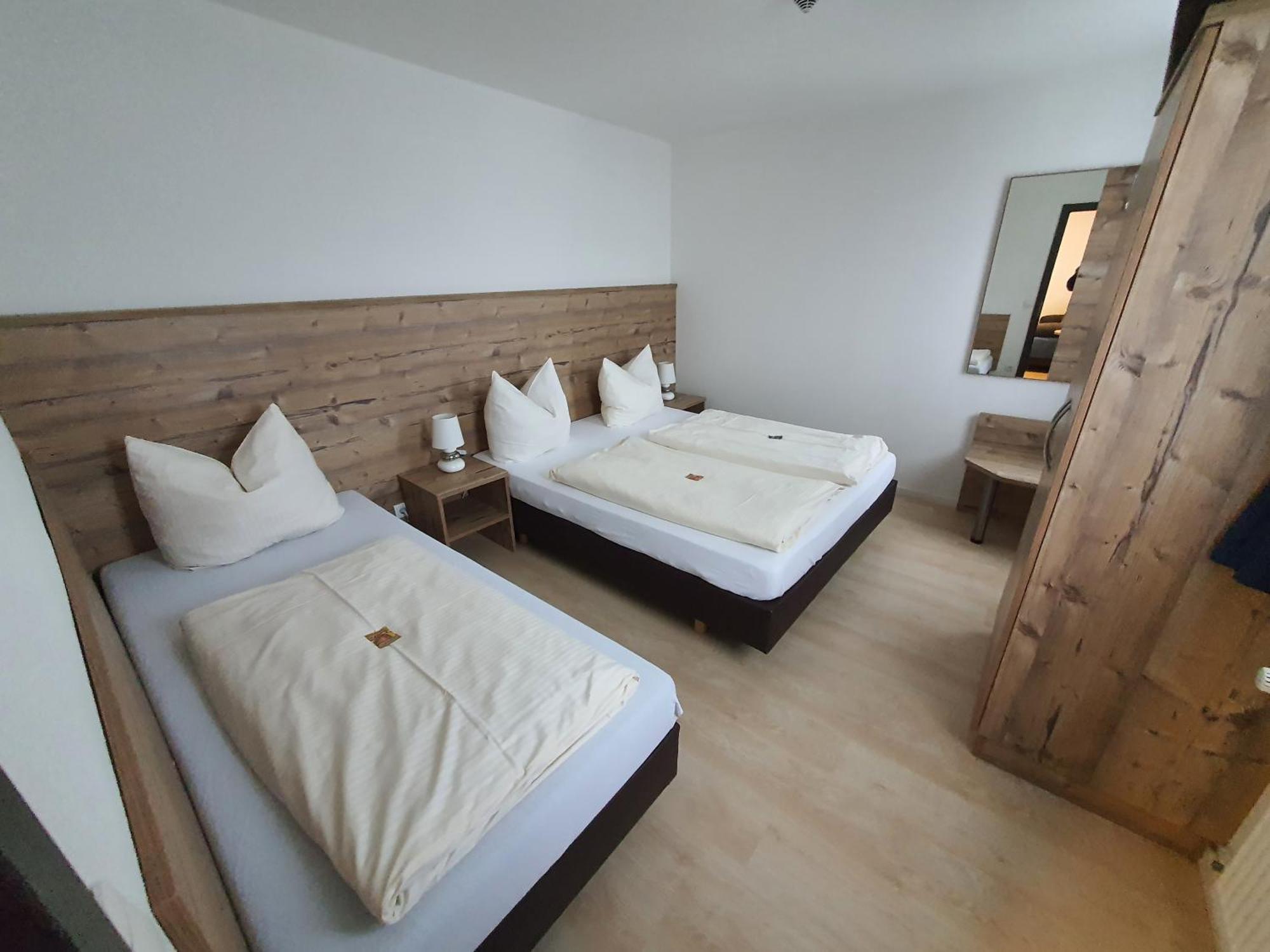 Fraenkischer Hof --- Hotel In Pegnitz --- Schlabecks Fraenkischer Hof Ngoại thất bức ảnh
